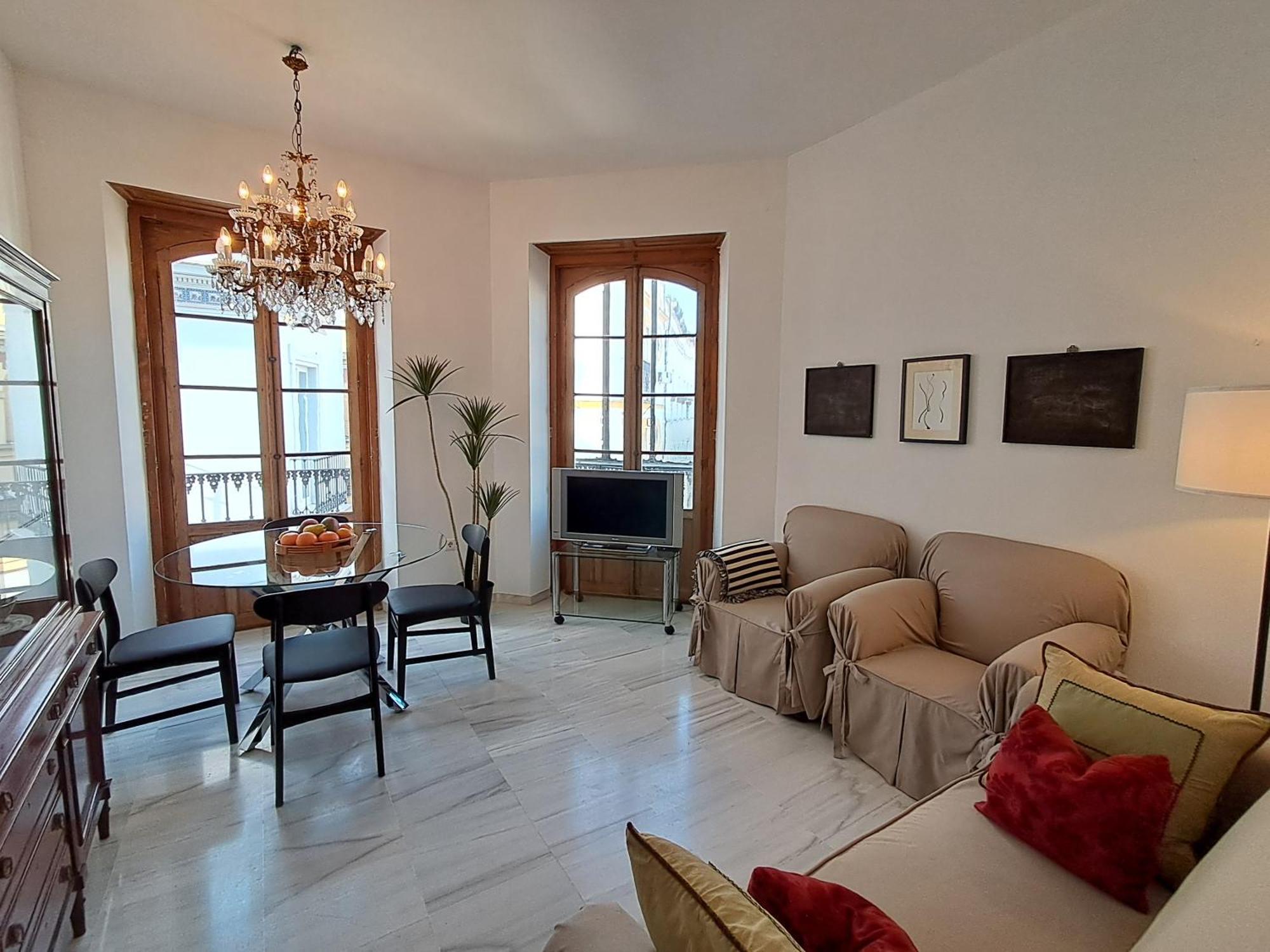 Apartamentos Almirante Hoyos เซบีญา ภายนอก รูปภาพ