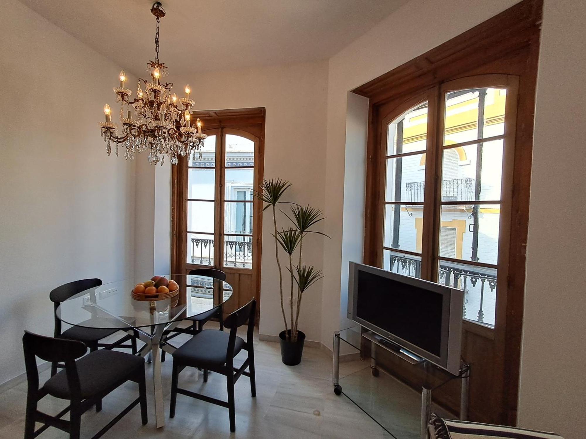 Apartamentos Almirante Hoyos เซบีญา ภายนอก รูปภาพ